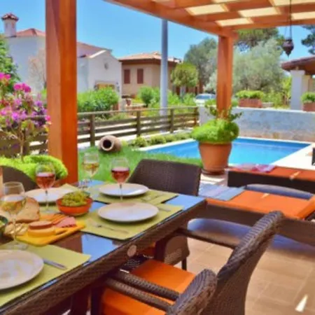 Villa Kalu